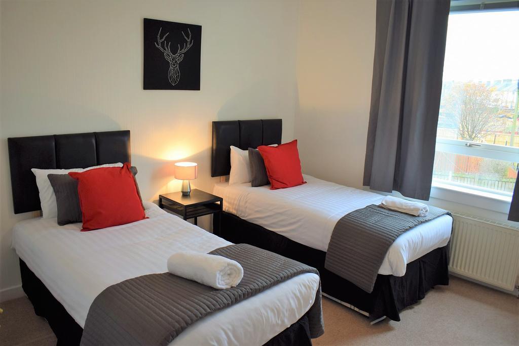 Kelpies Serviced Apartments Macgregor- 2 Bedrooms Ґрейнджмут Екстер'єр фото